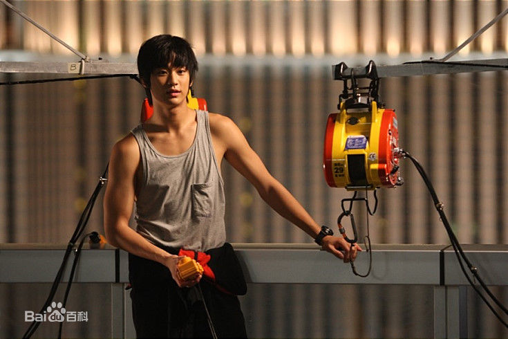 高清金秀贤(Kim Soo Hyun、キム スヒョン)在《盗贼同盟》(2012)中的图册