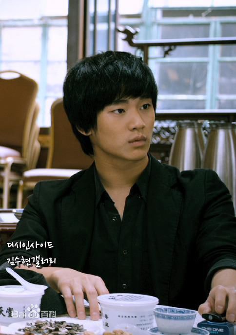 高清金秀贤(Kim Soo Hyun、キム スヒョン)在《盗贼同盟》(2012)中的图册