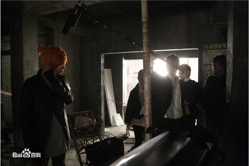 金秀贤(Kim Soo Hyun、キム スヒョン)剧组花絮素颜照相册