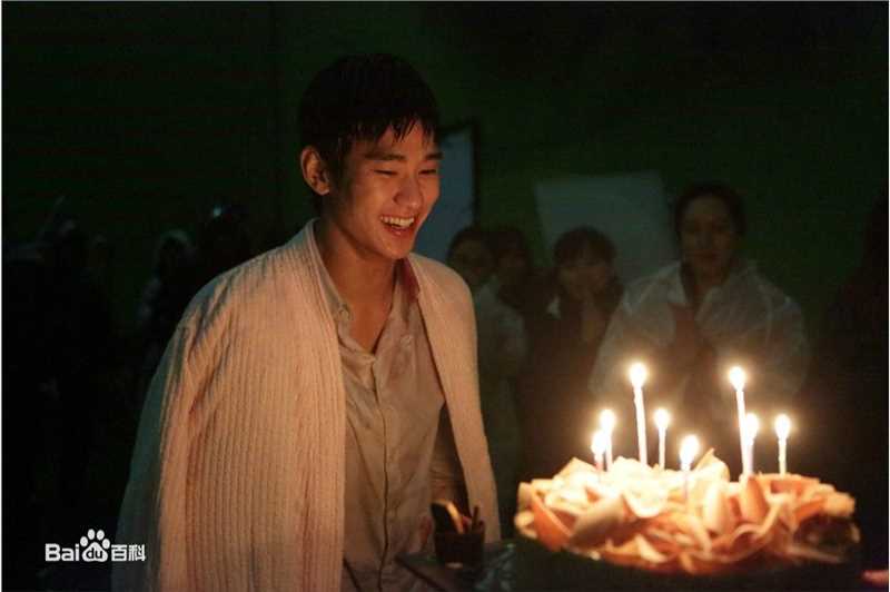 金秀贤(Kim Soo Hyun、キム スヒョン)剧组花絮素颜照相册