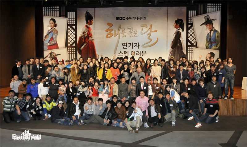 金秀贤(Kim Soo Hyun、キム スヒョン)剧组花絮素颜照相册