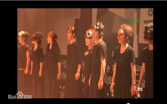 高清金秀贤(Kim Soo Hyun、キム スヒョン)在《哈姆雷特》（2009）中的图册