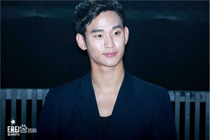 金秀贤(Kim Soo Hyun、キム スヒョン)海外活动壁纸壁纸