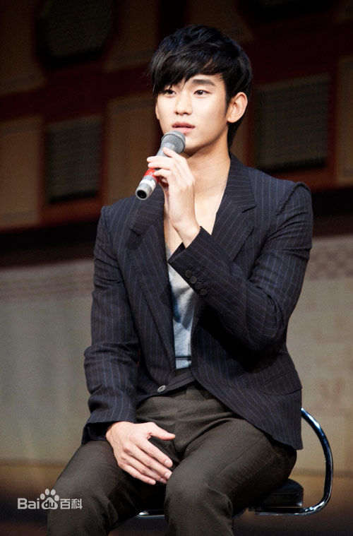 金秀贤(Kim Soo Hyun、キム スヒョン)海外活动壁纸壁纸
