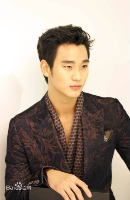 金秀贤(Kim Soo Hyun、キム スヒョン)海外活动壁纸壁纸