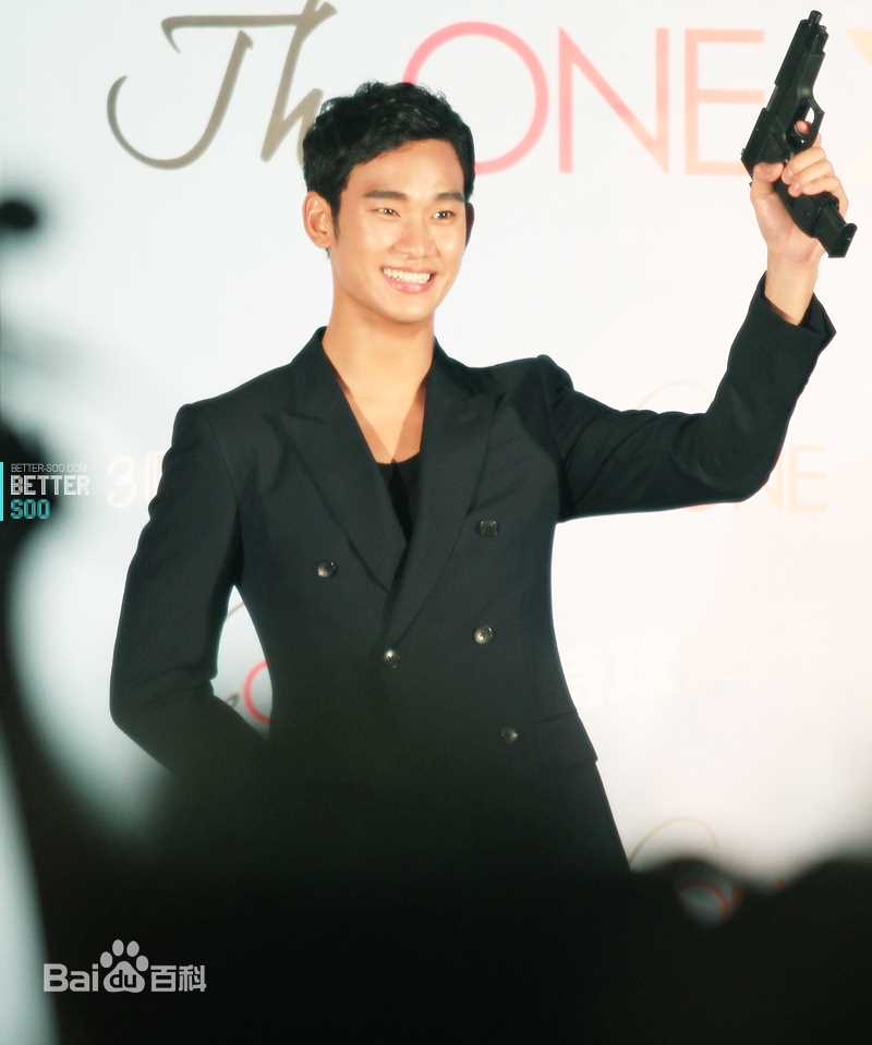 金秀贤(Kim Soo Hyun、キム スヒョン)海外活动壁纸壁纸
