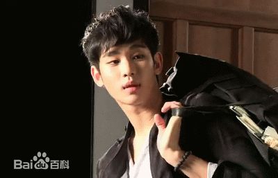 金秀贤(Kim Soo Hyun、キム スヒョン)荧幕瞬间素颜照相册