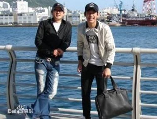 金秀贤(Kim Soo Hyun、キム スヒョン)学生时期前后照片