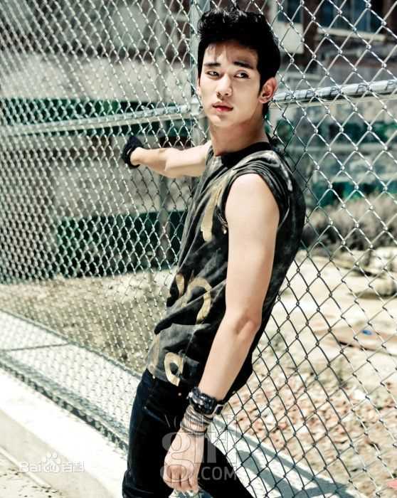 金秀贤(Kim Soo Hyun、キム スヒョン)Vogue Girl (2010.09)生活照