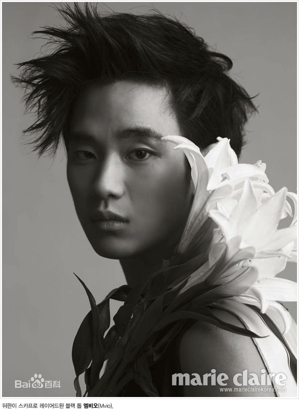 金秀贤(Kim Soo Hyun、キム スヒョン)Marie Claire (2011.03)图片图册
