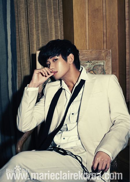 金秀贤(Kim Soo Hyun、キム スヒョン)Marie Claire (2011.12)图片图册