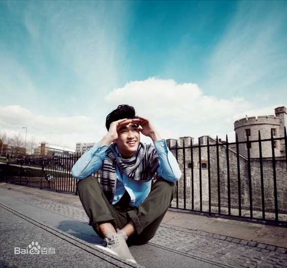 金秀贤(Kim Soo Hyun、キム スヒョン)Harper's Bazaar (2012.05)性感图片图集