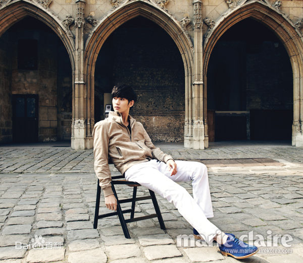 金秀贤(Kim Soo Hyun、キム スヒョン)Marie Claire (2013.05)图片图集