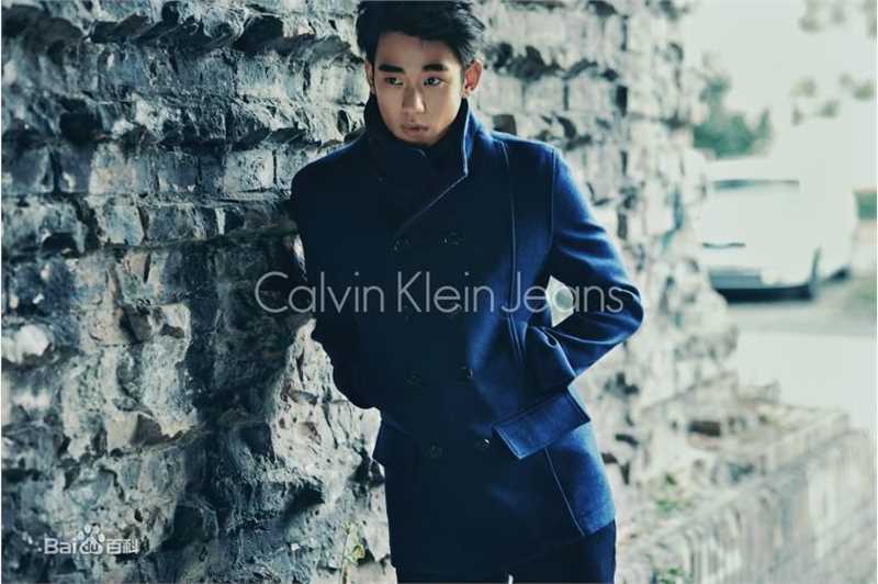 金秀贤(Kim Soo Hyun、キム スヒョン)Dazed壁纸壁纸