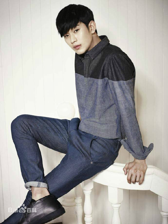 金秀贤(Kim Soo Hyun、キム スヒョン)Esquire (2014.03)图片图册