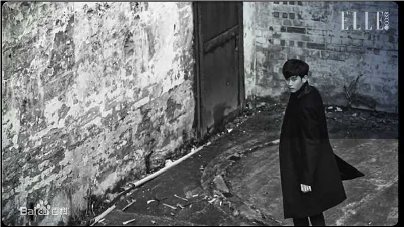 金秀贤(Kim Soo Hyun、キム スヒョン)Elle (2015.01)前后照片