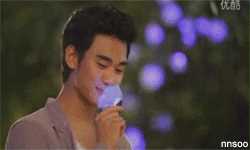 金秀贤(Kim Soo Hyun、キム スヒョン)拍摄花絮素颜照相册