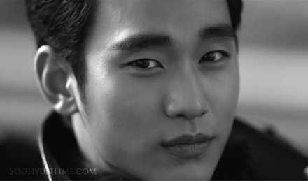 金秀贤(Kim Soo Hyun、キム スヒョン)拍摄花絮素颜照相册
