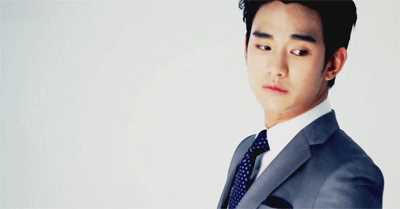 金秀贤(Kim Soo Hyun、キム スヒョン)拍摄花絮素颜照相册