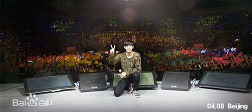 金秀贤(Kim Soo Hyun、キム スヒョン)亚洲巡回粉丝见面会(2014)性感图片图集