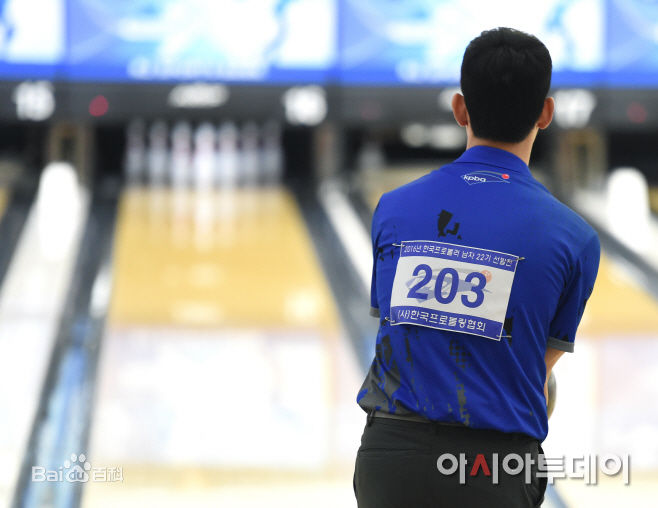 金秀贤(Kim Soo Hyun、キム スヒョン)保龄球选拔赛性感图片图集