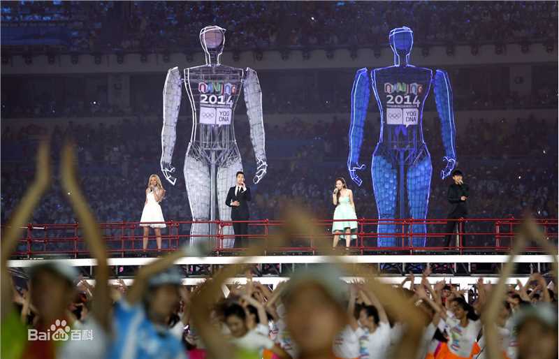 金秀贤(Kim Soo Hyun、キム スヒョン)南京青奥会开幕式素颜照壁纸