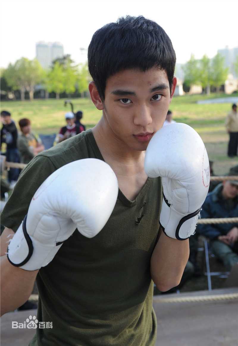 最优质金秀贤(Kim Soo Hyun、キム スヒョン)在《巨人》饰李诚慕中的相册