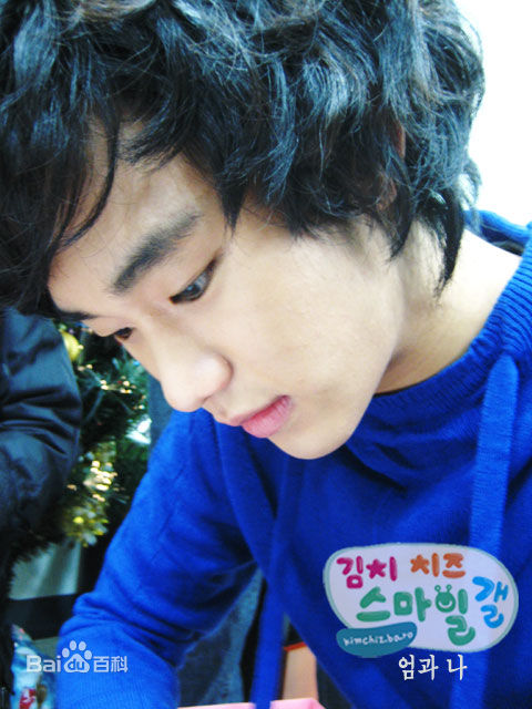 高清金秀贤(Kim Soo Hyun、キム スヒョン)在《泡菜奶酪微笑》饰金修贤中的图集