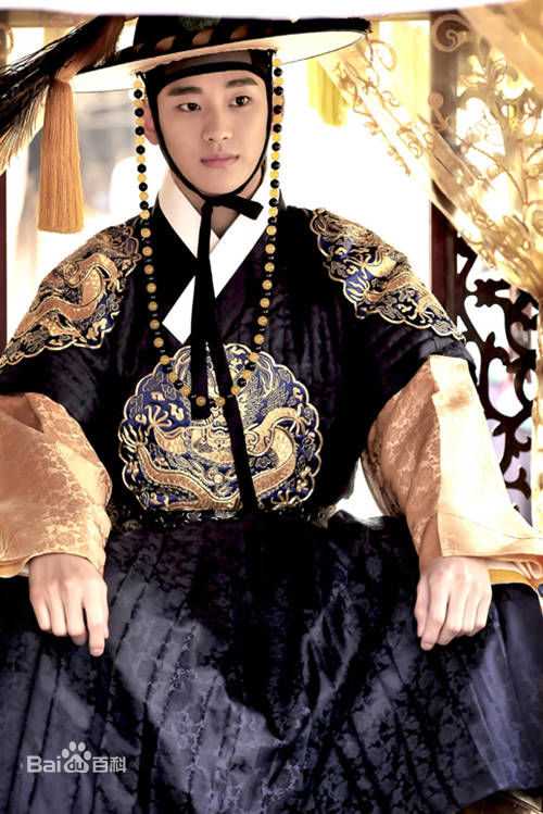 最新金秀贤(Kim Soo Hyun、キム スヒョン)在《拥抱太阳的月亮》饰李暄中的壁纸