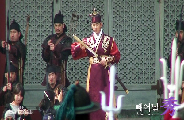 最新金秀贤(Kim Soo Hyun、キム スヒョン)在《拥抱太阳的月亮》饰李暄中的壁纸