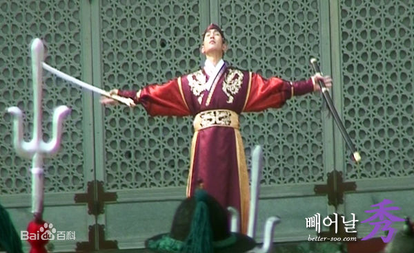 最新金秀贤(Kim Soo Hyun、キム スヒョン)在《拥抱太阳的月亮》饰李暄中的壁纸