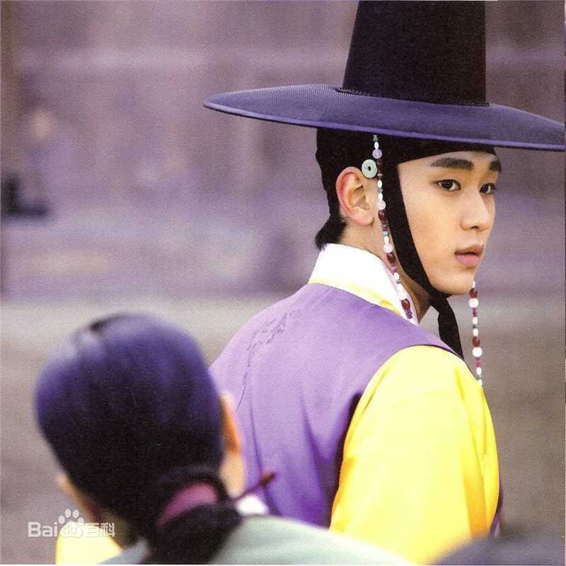 最新金秀贤(Kim Soo Hyun、キム スヒョン)在《拥抱太阳的月亮》饰李暄中的壁纸