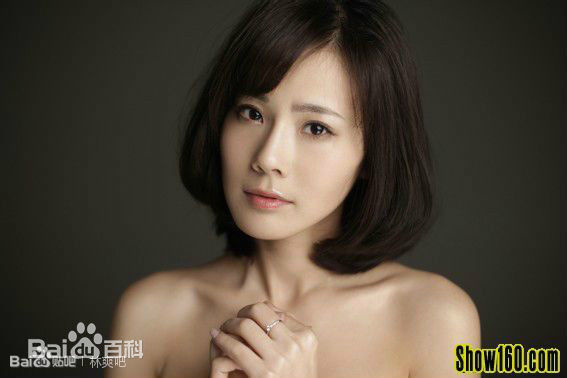 最新林爽(Sara)在EP《谢谢》中的壁纸