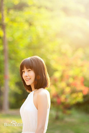 最新林爽(Sara)在EP《谢谢》中的壁纸