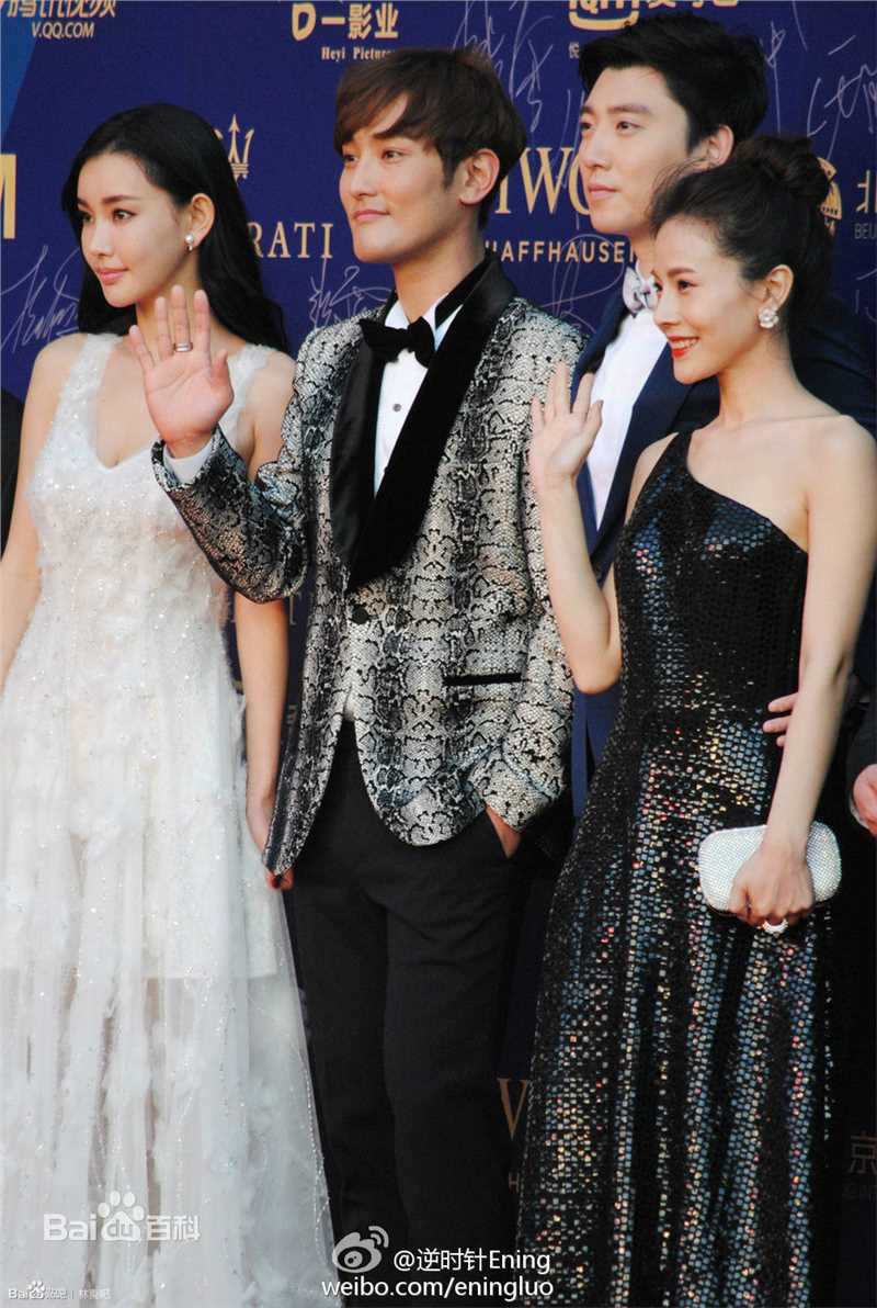 林爽(Sara)红毯素颜照壁纸