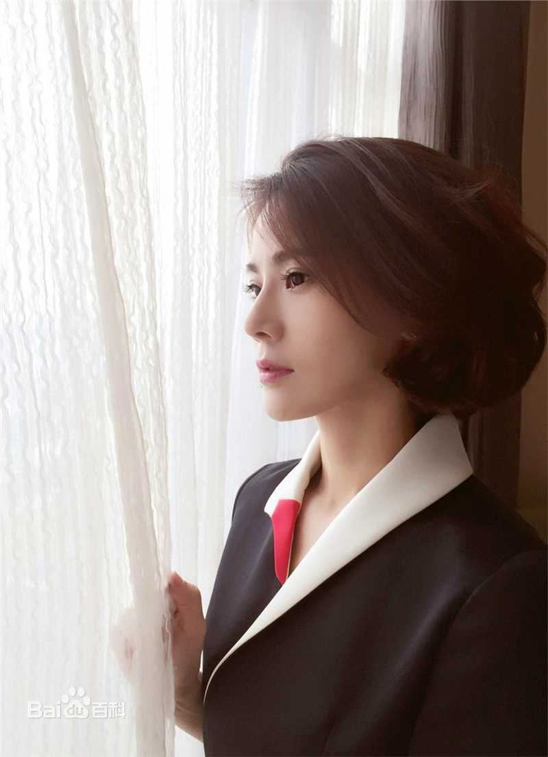 高清林爽(Sara)图片