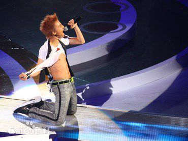 杨奇煜(Fabien)的生活照前后照片