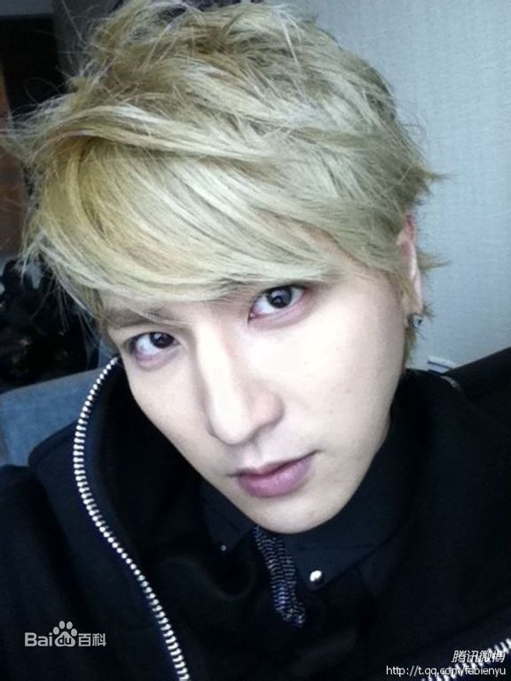 杨奇煜(Fabien)的生活照前后照片