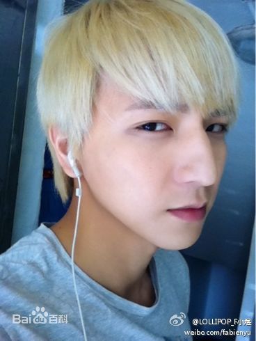 杨奇煜(Fabien)的生活照前后照片