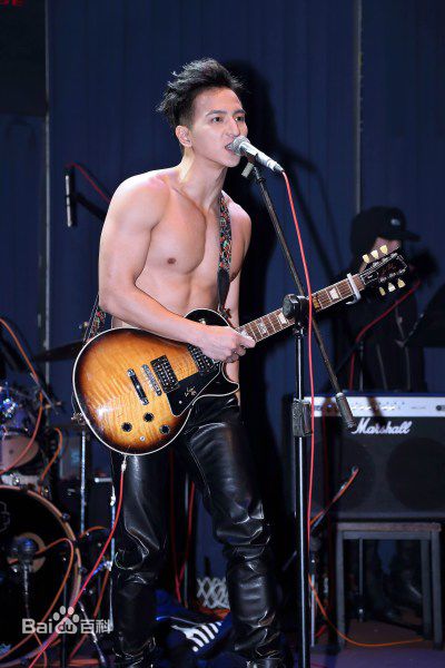 杨奇煜(Fabien)2016年1月个人演唱会性感图片壁纸