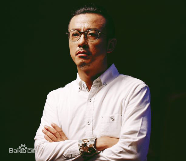 《蒋笑笑》封面图片