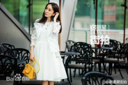 娄艺潇(Loura)最全时尚相册