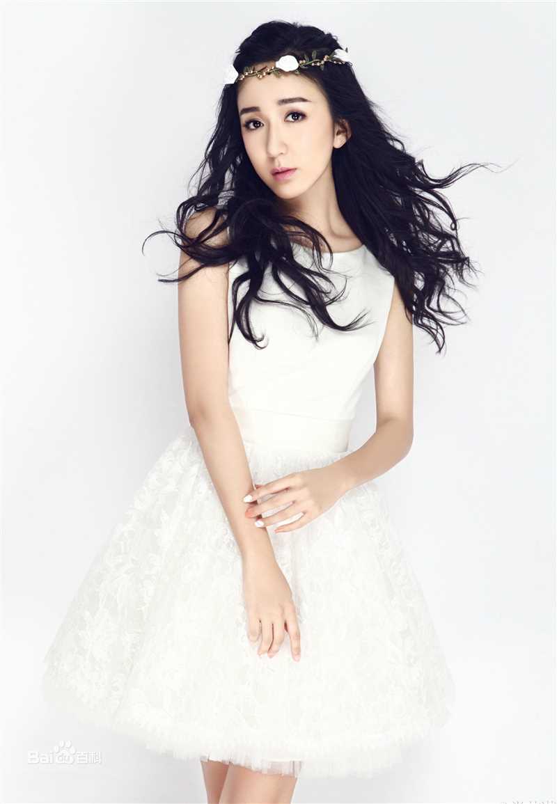 娄艺潇(Loura)最优质