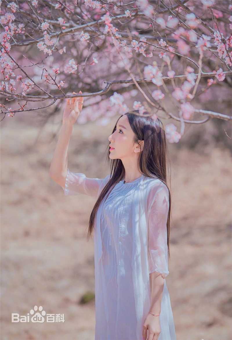 娄艺潇(Loura)最优质