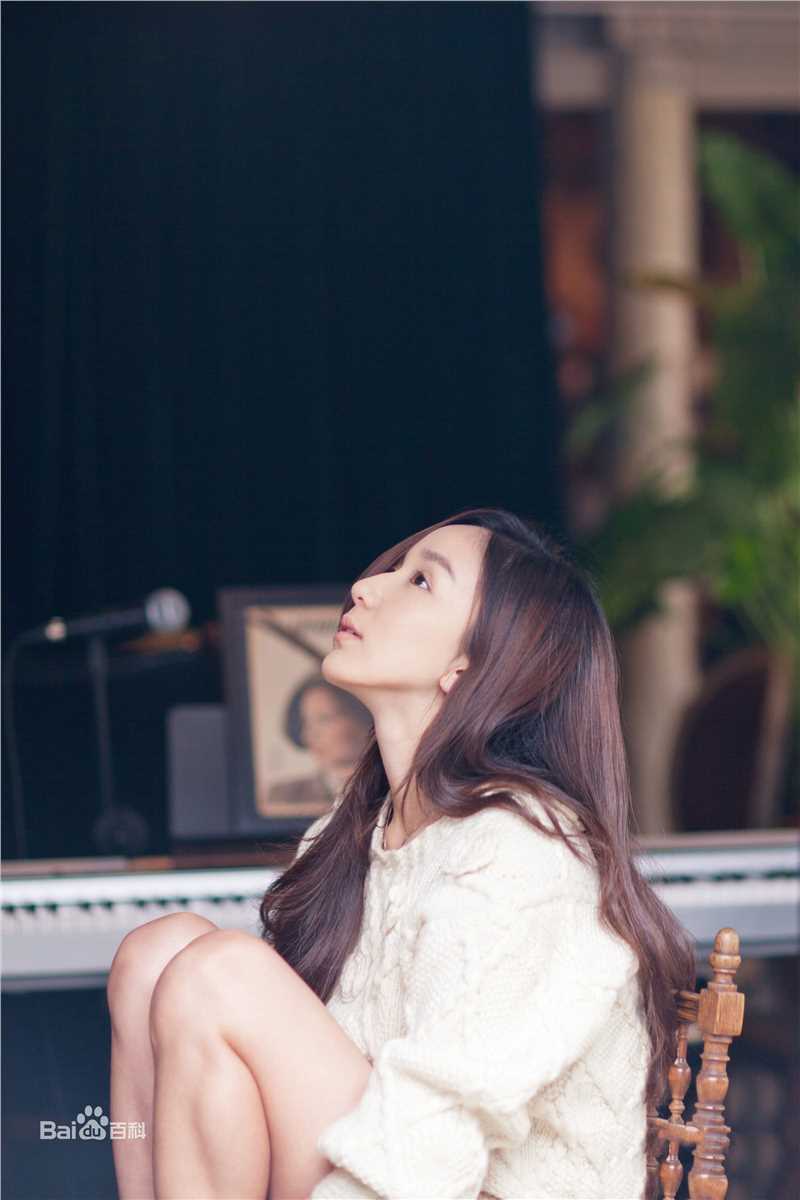 娄艺潇(Loura)最优质