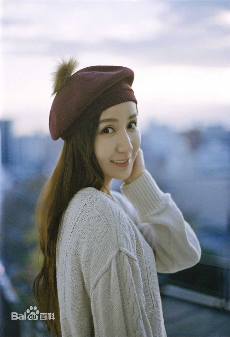 娄艺潇(Loura)最优质