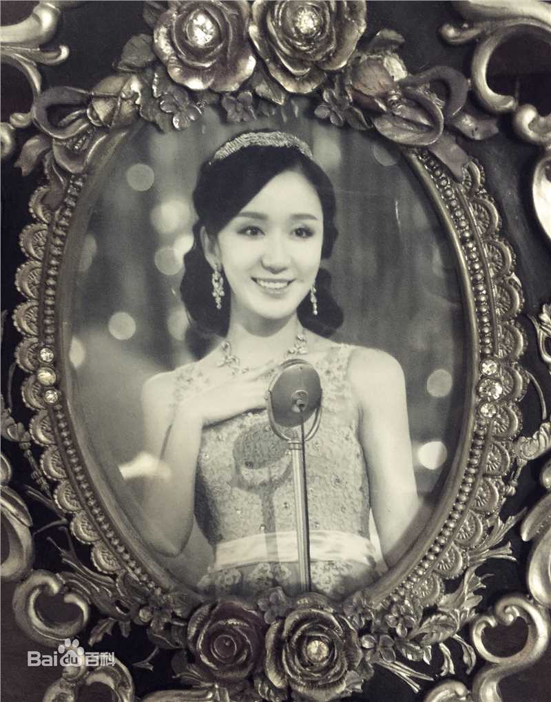 高清娄艺潇(Loura)在《忘情歌》中的图册