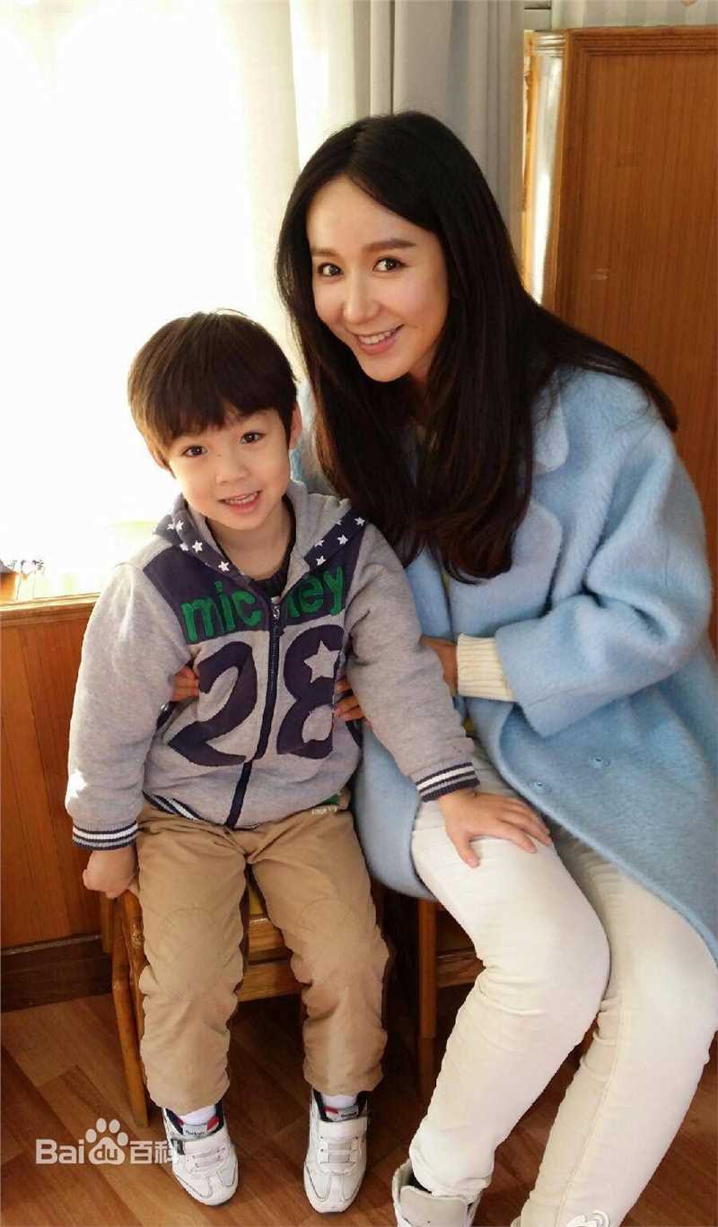 最全娄艺潇(Loura)在《别对爱撒谎》中的壁纸