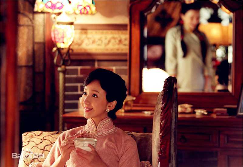 精选娄艺潇(Loura)在《爱情悠悠药草香》中的图册