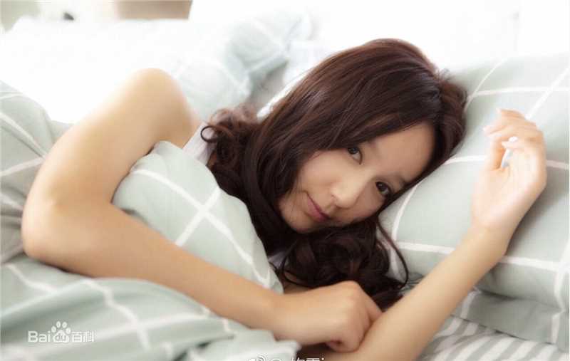 最新娄艺潇(Loura)在《爱情自有天意》中的图集